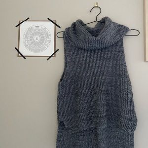 Charlotte Russe Knitted Sweater - Grey